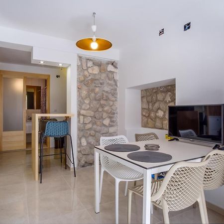 Elegant Apartment Iris Mali Lošinj Exterior foto