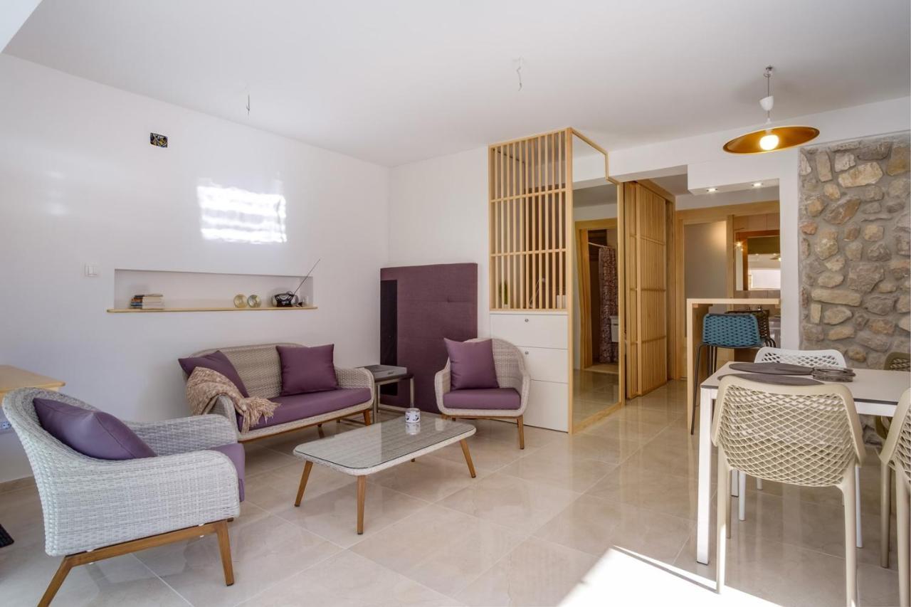 Elegant Apartment Iris Mali Lošinj Exterior foto